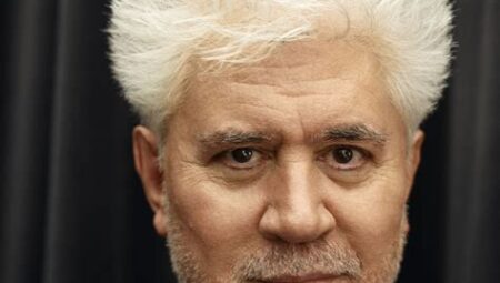 Pedro Almodóvar: Renkli ve Duygusal Filmlerin Yaratıcısı